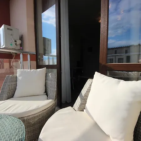 Menada In Tarsis Nova * ساني بيتش